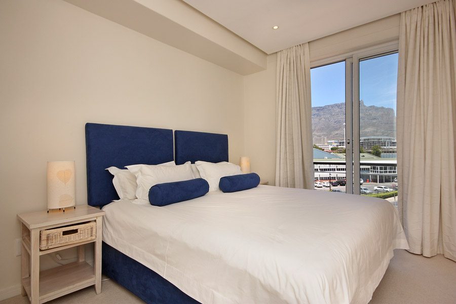 Photo 7 of Bannockburn 503 accommodation in V&A Waterfront, Cape Town with 3 bedrooms and 2 bathrooms