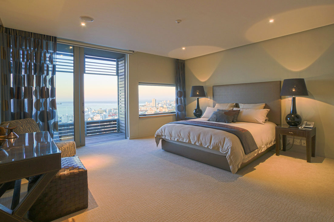Photo 10 of Bantry Bay Villa accommodation in Bantry Bay, Cape Town with 5 bedrooms and 5 bathrooms