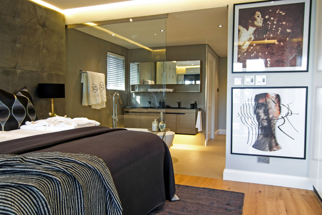 Photo 11 of Bantry Luxe Apartment 2 accommodation in Bantry Bay, Cape Town with 2 bedrooms and 2 bathrooms