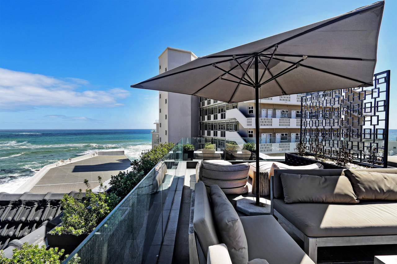 Photo 12 of Bantry Luxe Apartment 2 accommodation in Bantry Bay, Cape Town with 2 bedrooms and 2 bathrooms
