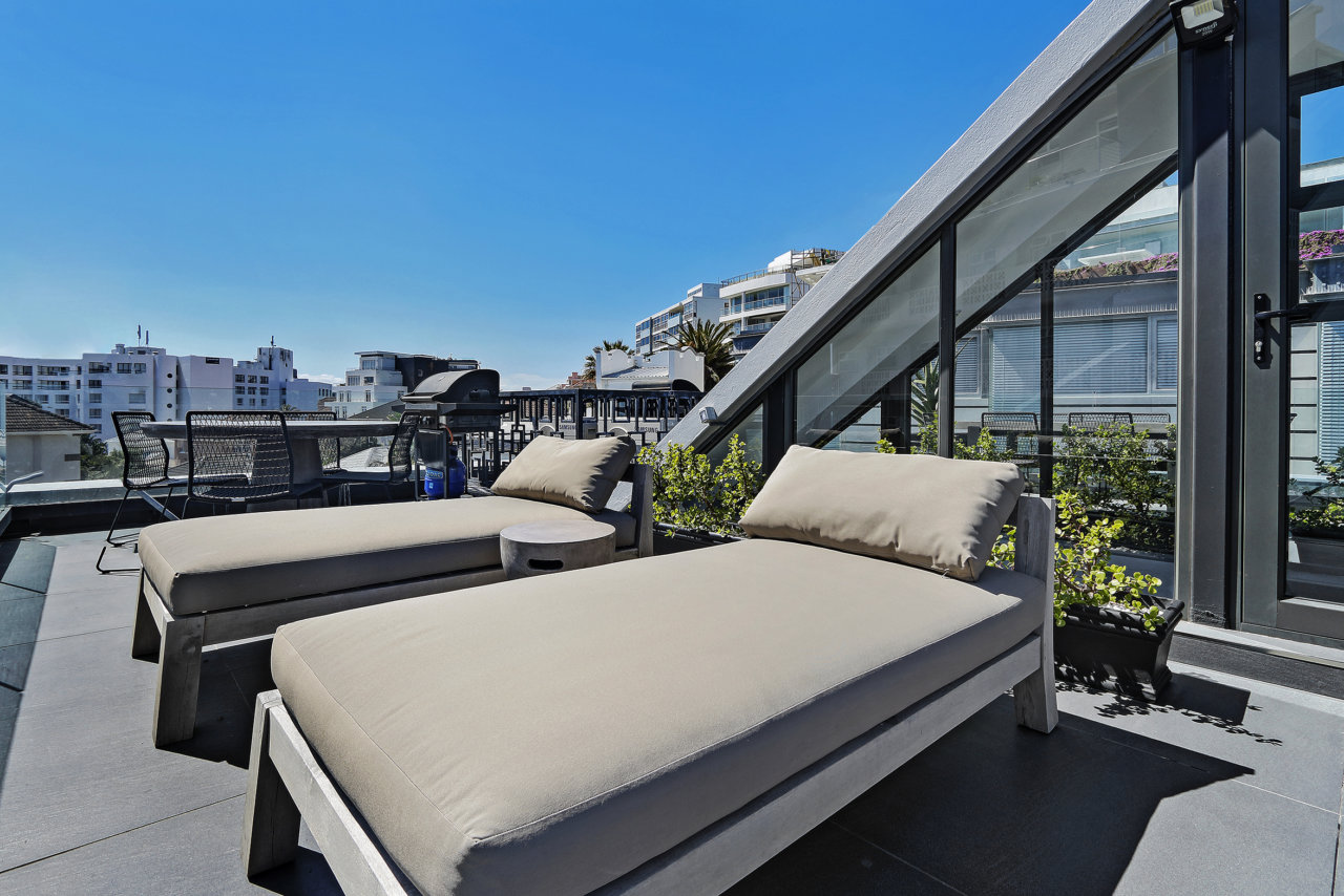 Photo 19 of Bantry Luxe Apartment 3 accommodation in Bantry Bay, Cape Town with 2 bedrooms and 2 bathrooms