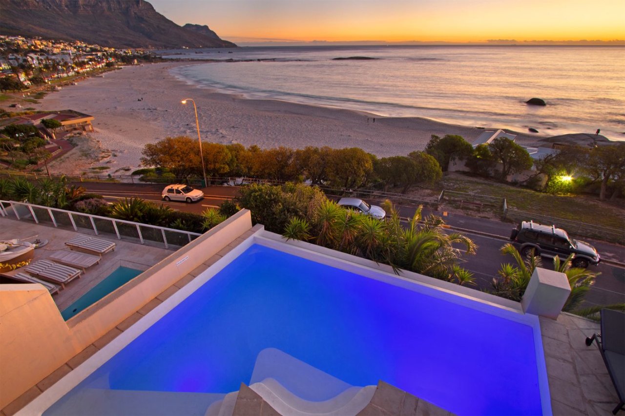 Photo 16 of Beach Villa 1 accommodation in Camps Bay, Cape Town with 6 bedrooms and 5 bathrooms