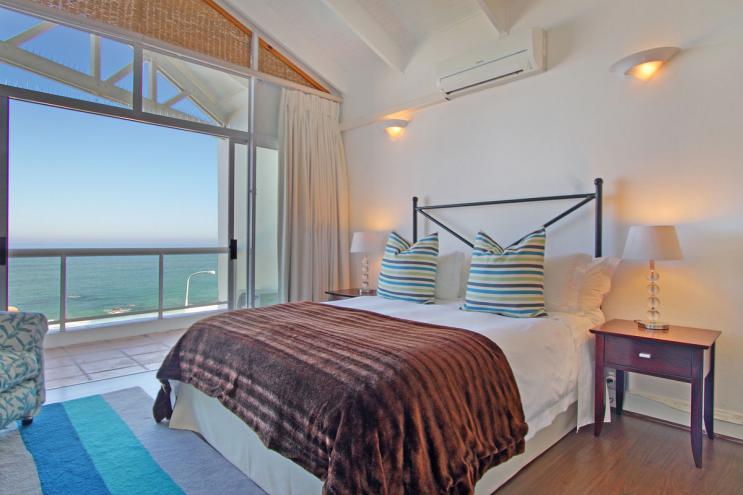 Photo 32 of Beach Villa 1 accommodation in Camps Bay, Cape Town with 6 bedrooms and 5 bathrooms