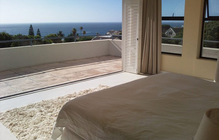 Photo 5 of Beach Walk Llandudno accommodation in Llandudno, Cape Town with 4 bedrooms and 2 bathrooms