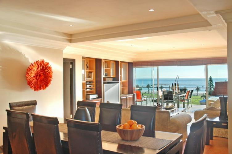 Photo 8 of Beachside Penthouse accommodation in Camps Bay, Cape Town with 3 bedrooms and 3 bathrooms