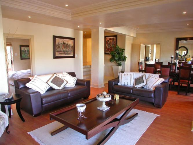 Photo 2 of Beachside Villa accommodation in Camps Bay, Cape Town with 5 bedrooms and 5 bathrooms