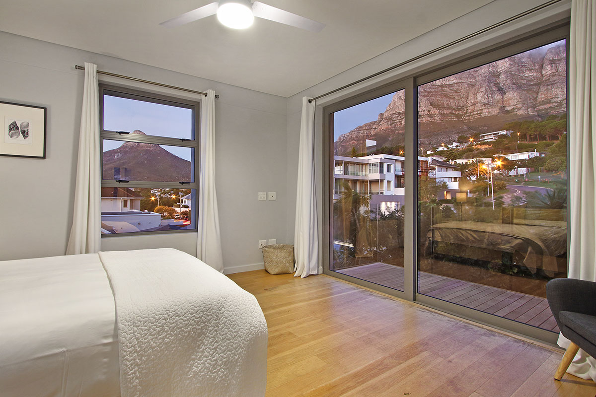 Photo 18 of Belmondo accommodation in Camps Bay, Cape Town with 5 bedrooms and 5 bathrooms