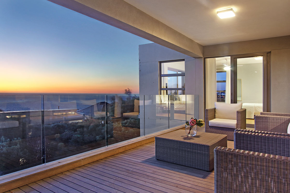 Photo 31 of Belmondo accommodation in Camps Bay, Cape Town with 5 bedrooms and 5 bathrooms
