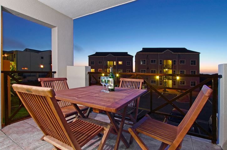Photo 3 of Big Bay Beach Club 2 Bedroom accommodation in Bloubergstrand, Cape Town with 2 bedrooms and 1 bathrooms