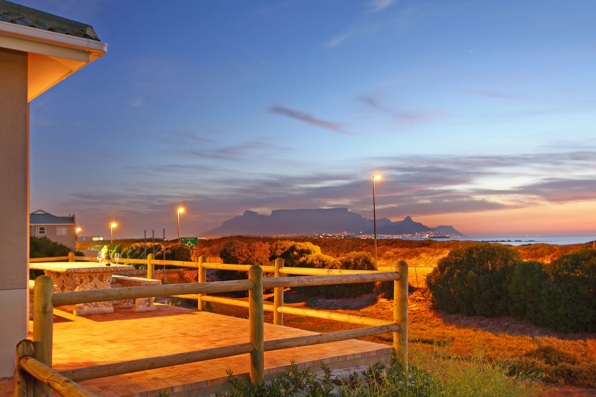 Photo 2 of Big Bay Beach Club accommodation in Bloubergstrand, Cape Town with 3 bedrooms and 3 bathrooms