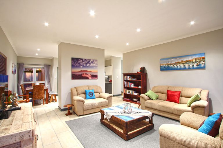 Photo 9 of Big Bay Beach Club accommodation in Bloubergstrand, Cape Town with 3 bedrooms and 3 bathrooms