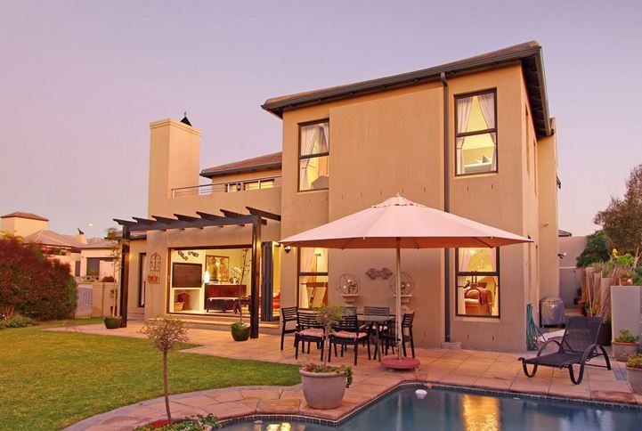 Photo 12 of Big Bay Keyton Villa accommodation in Big Bay, Cape Town with 5 bedrooms and 4 bathrooms