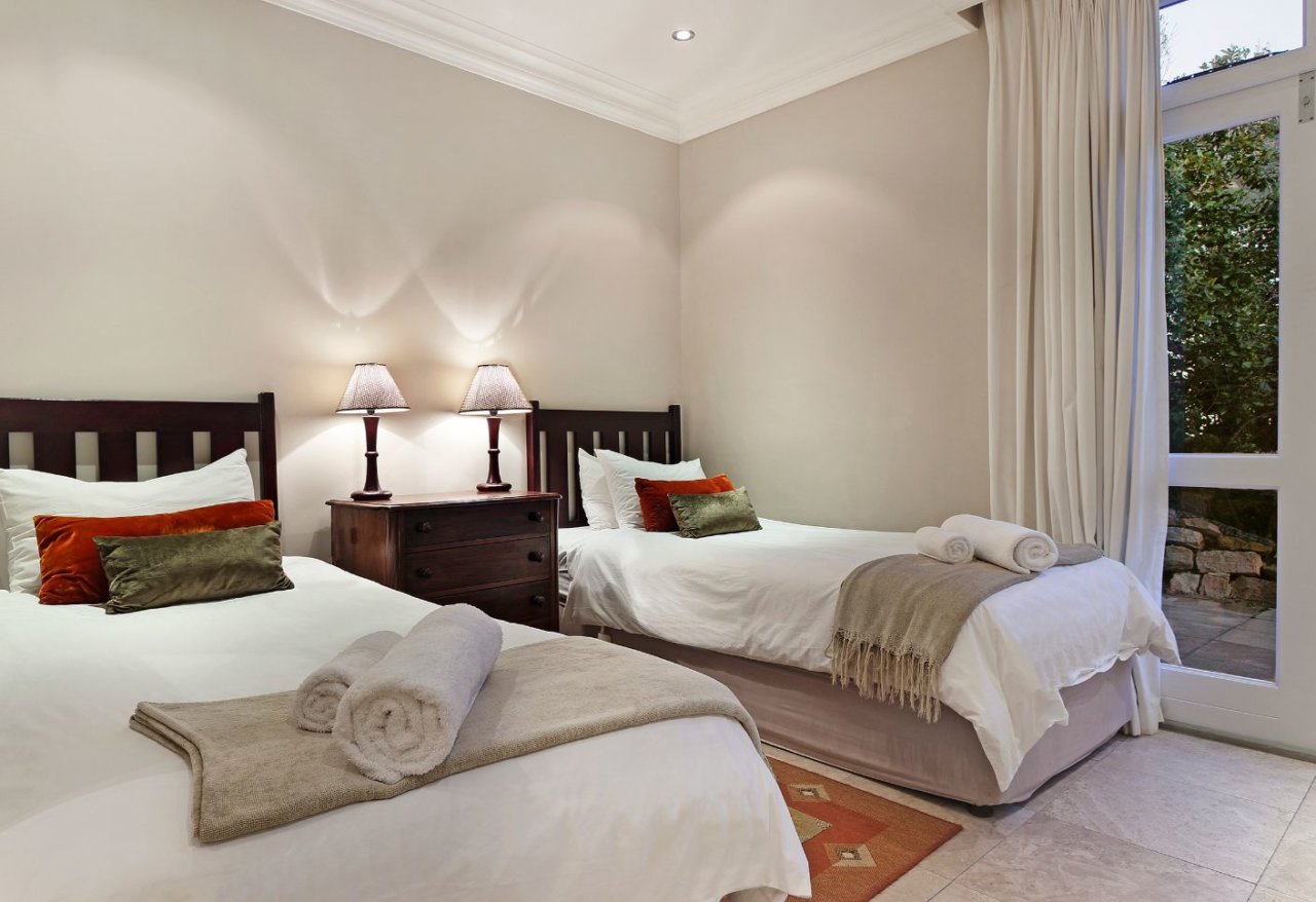 Photo 5 of Bingley Place accommodation in Camps Bay, Cape Town with 5 bedrooms and 5 bathrooms