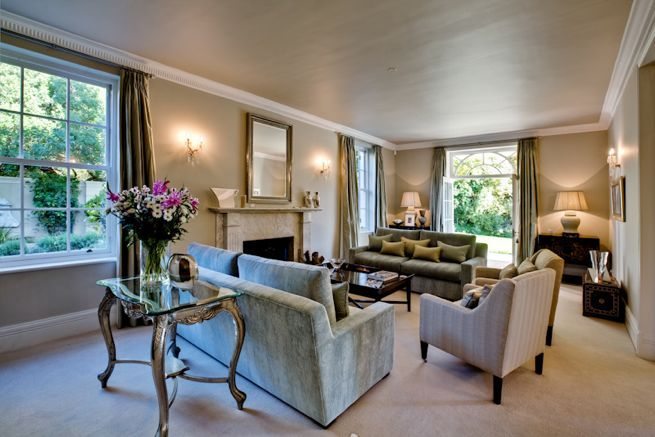 Photo 6 of Bishopscourt Views accommodation in Bishopscourt, Cape Town with 4 bedrooms and 4 bathrooms
