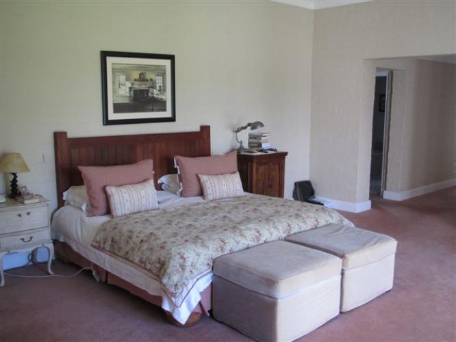 Photo 12 of Bishopscourt Villa accommodation in Bishopscourt, Cape Town with 4 bedrooms and 5 bathrooms