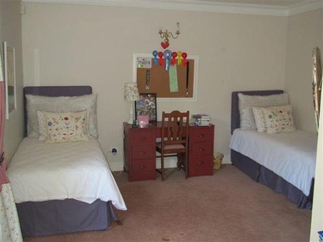 Photo 15 of Bishopscourt Villa accommodation in Bishopscourt, Cape Town with 4 bedrooms and 5 bathrooms