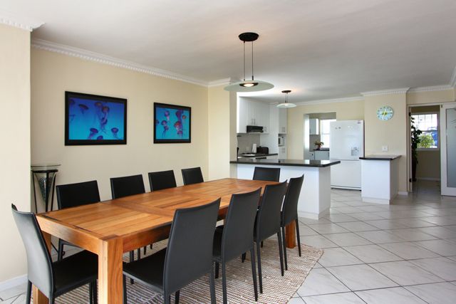 Photo 6 of Blue Waters 4 accommodation in Bakoven, Cape Town with 4 bedrooms and 4 bathrooms