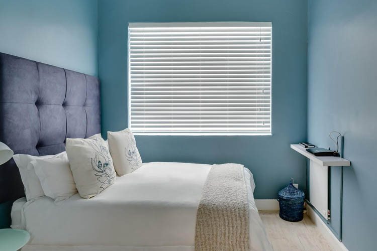 Photo 9 of Bompton Villa Bantry Bay accommodation in Bantry Bay, Cape Town with 4 bedrooms and 2 bathrooms
