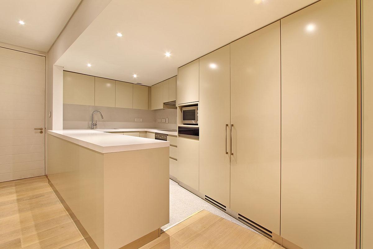 Photo 2 of Boulder 102 accommodation in Camps Bay, Cape Town with 2 bedrooms and  bathrooms