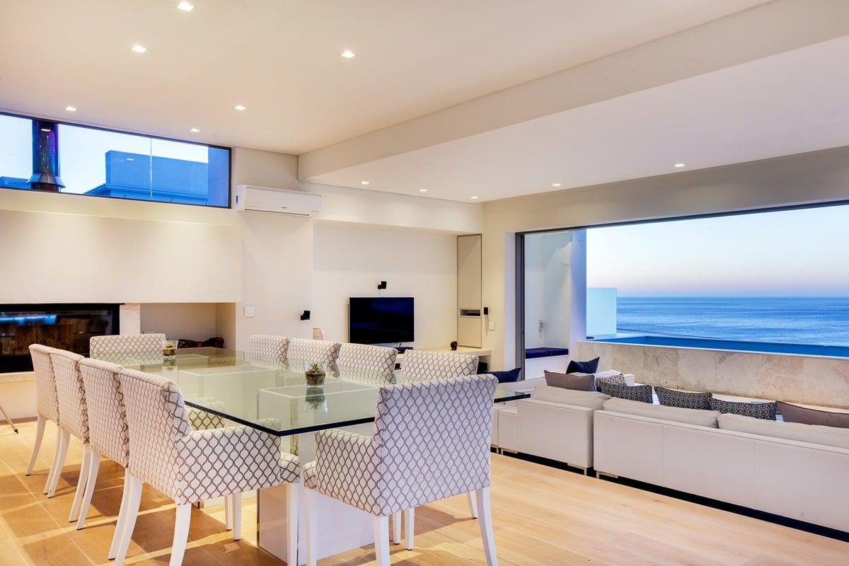 Photo 2 of Brightside Villa accommodation in Camps Bay, Cape Town with 5 bedrooms and 4 bathrooms