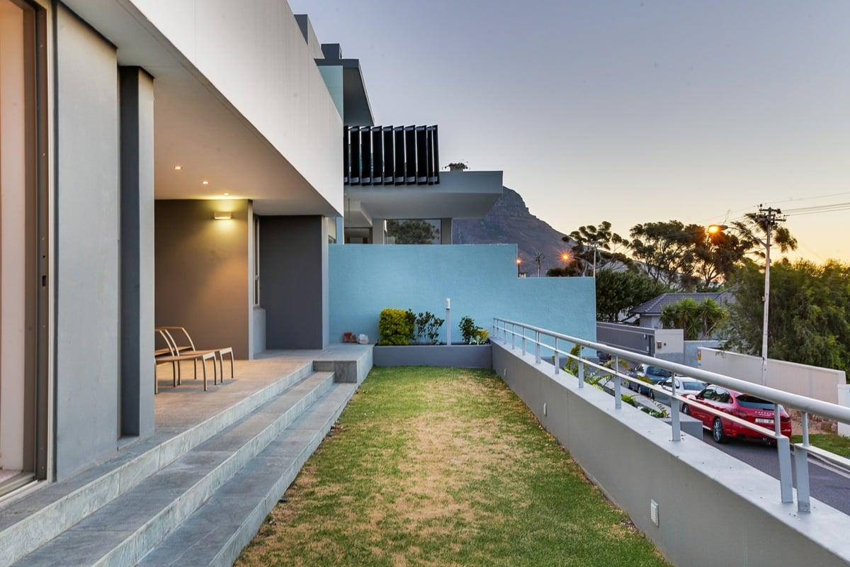 Photo 14 of Brightside Villa accommodation in Camps Bay, Cape Town with 5 bedrooms and 4 bathrooms