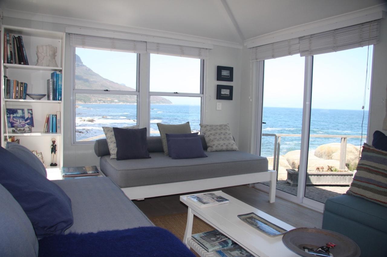 Photo 8 of Brook Bungalow accommodation in Bakoven, Cape Town with 3 bedrooms and  bathrooms