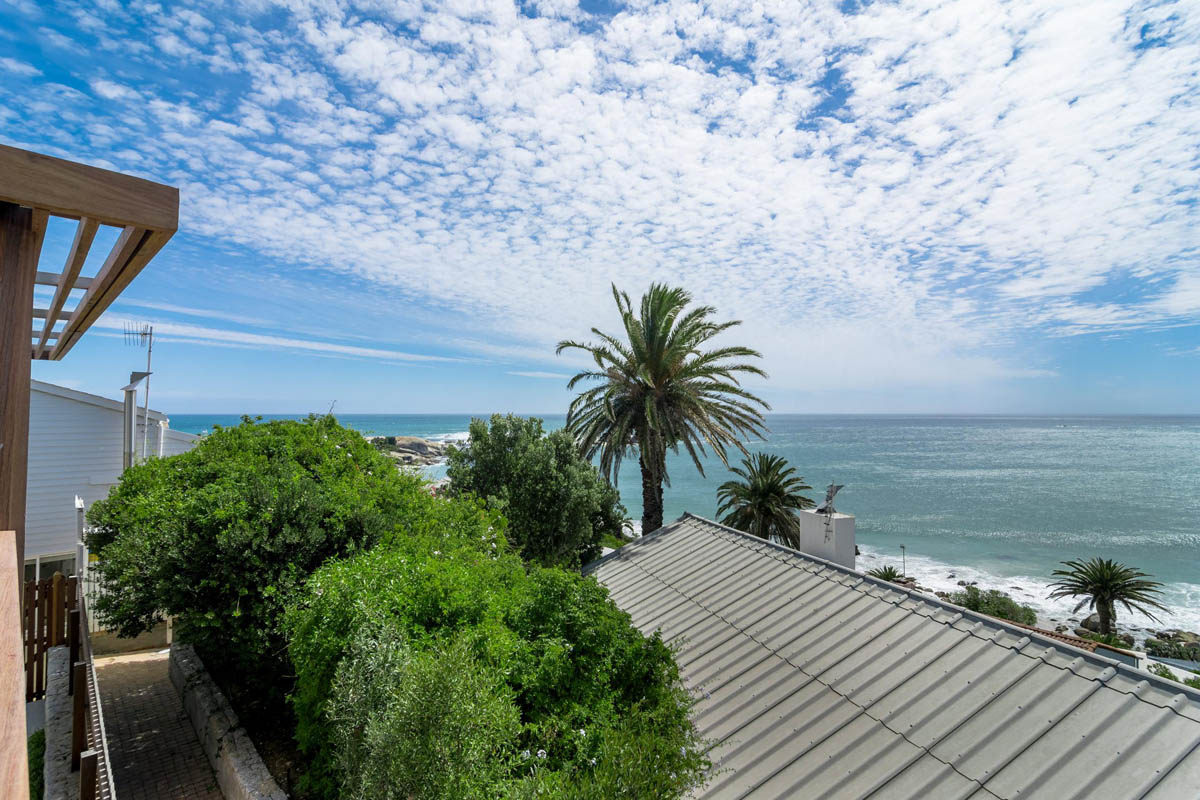 Photo 16 of Bungalow 39, Clifton accommodation in Clifton, Cape Town with 4 bedrooms and 3 bathrooms