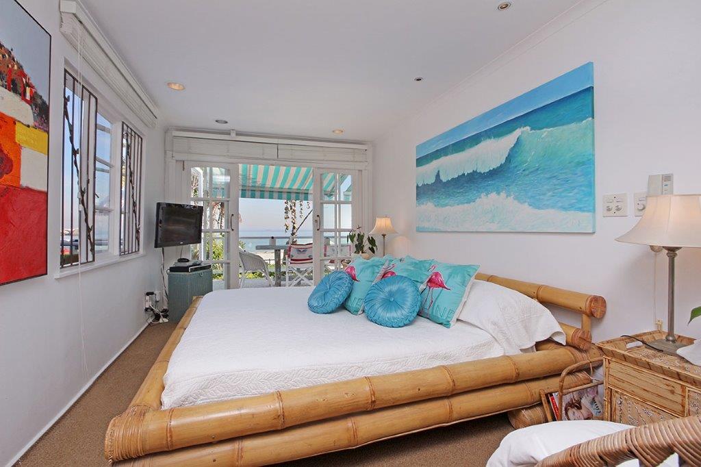 Photo 10 of Bungalow Sandy accommodation in Clifton, Cape Town with 4 bedrooms and 3 bathrooms