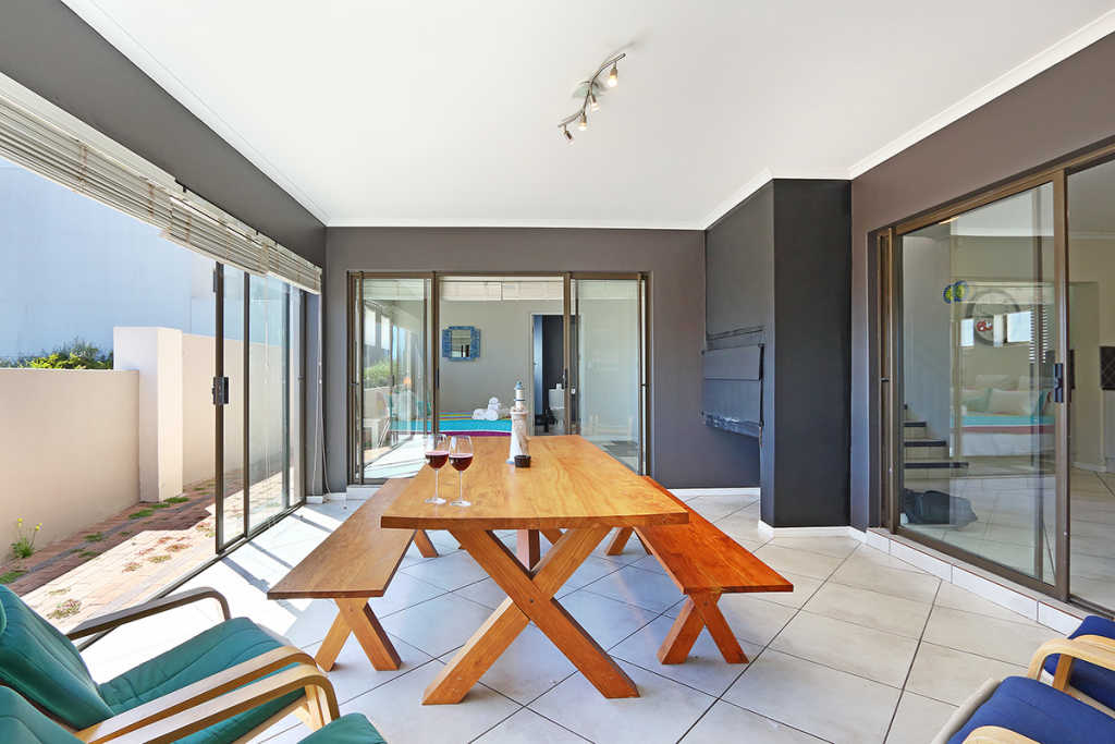 Photo 10 of Calypso Sunrise accommodation in Langebaan, Cape Town with 5 bedrooms and 5 bathrooms