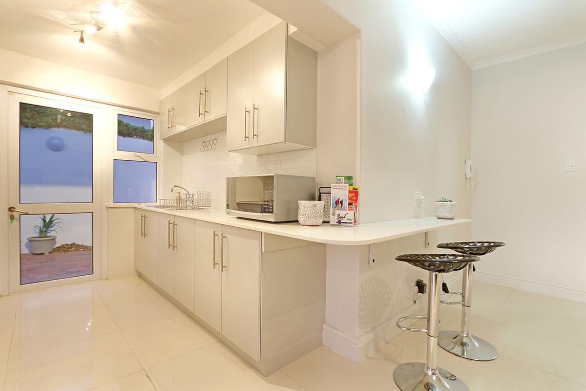 Photo 2 of Camps Bay Beach Apartment accommodation in Camps Bay, Cape Town with 2 bedrooms and 1.5 bathrooms