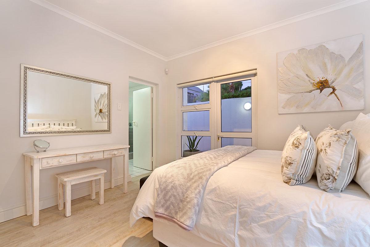 Photo 4 of Camps Bay Beach Apartment accommodation in Camps Bay, Cape Town with 2 bedrooms and 1.5 bathrooms