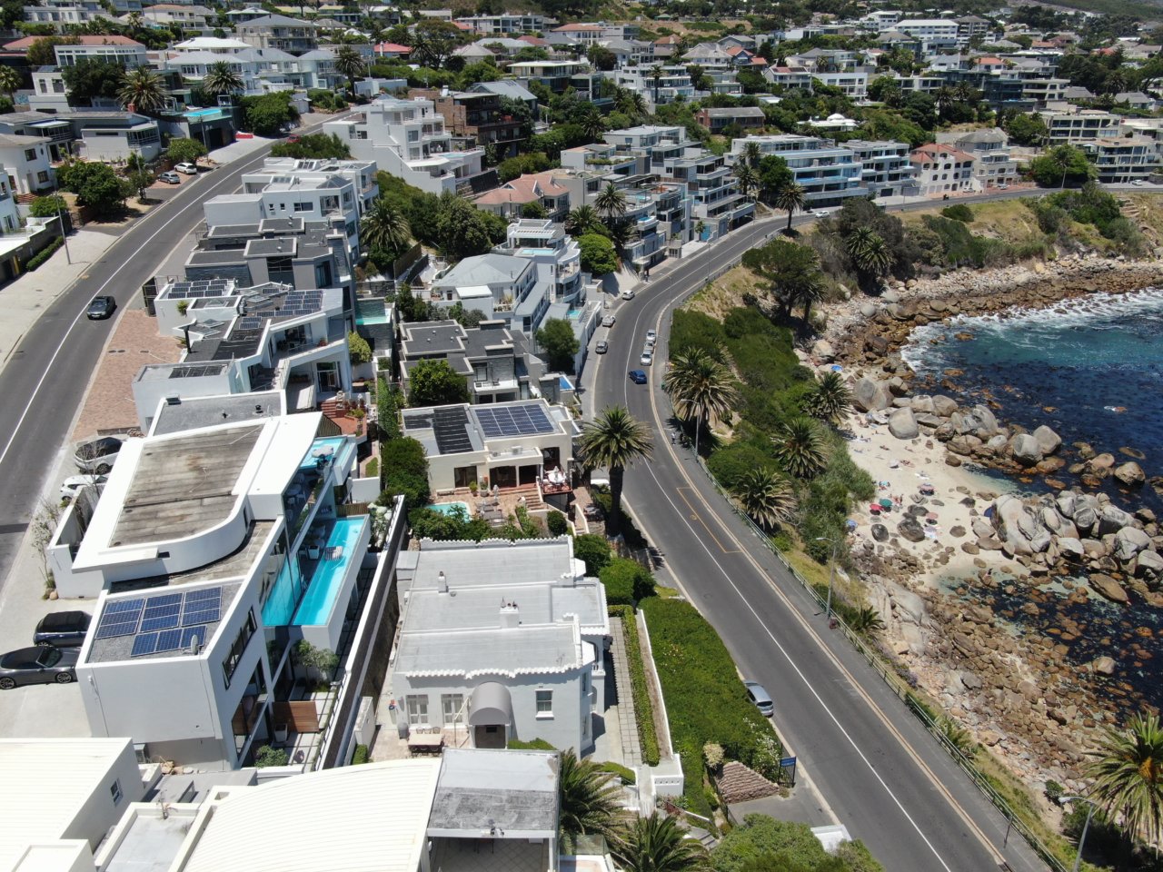Photo 25 of Camps Bay Beach Villa accommodation in Camps Bay, Cape Town with 4 bedrooms and 4 bathrooms