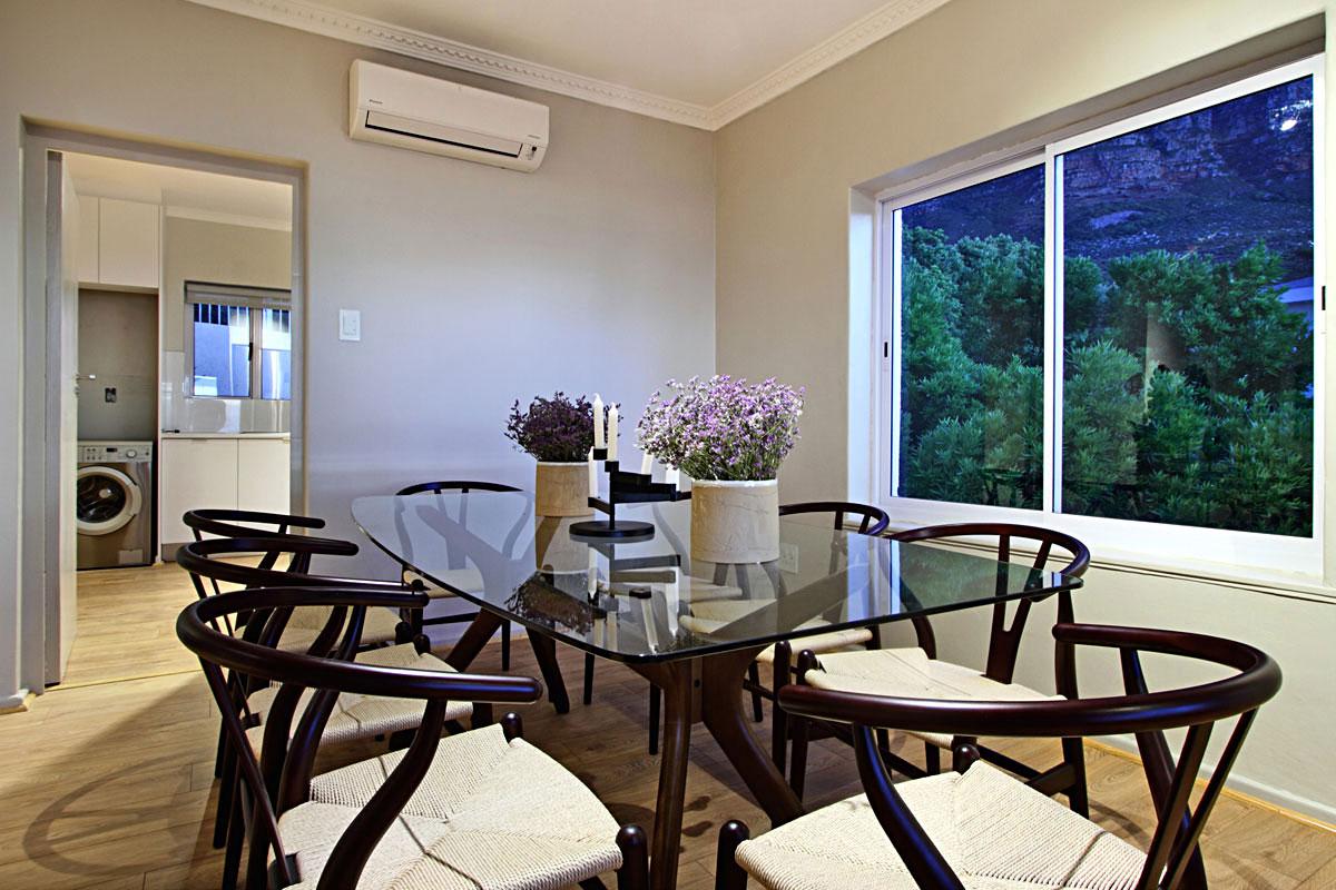 Photo 3 of Camps Bay Horak accommodation in Camps Bay, Cape Town with 5 bedrooms and 5 bathrooms