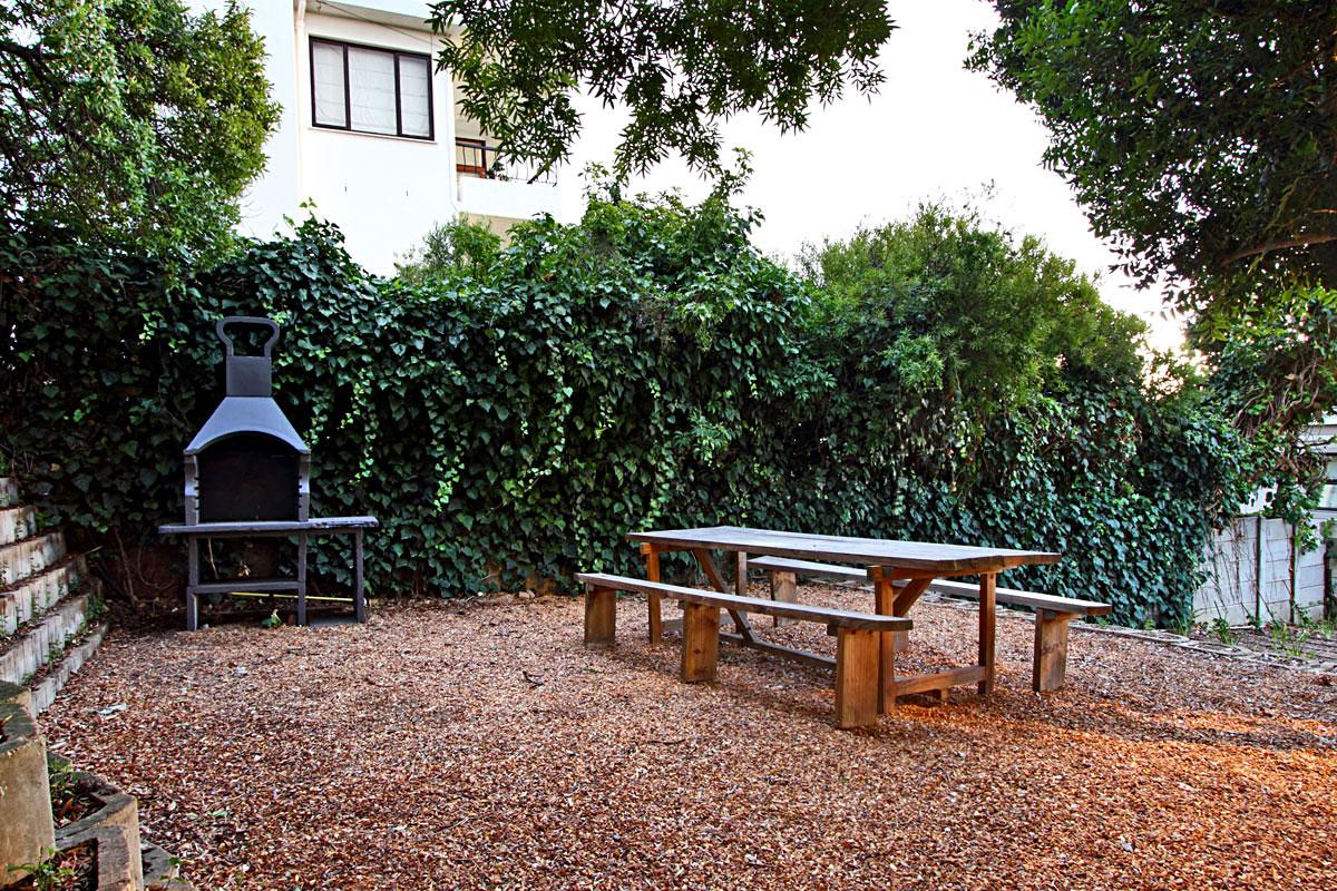 Photo 24 of Camps Bay Horak accommodation in Camps Bay, Cape Town with 5 bedrooms and 5 bathrooms
