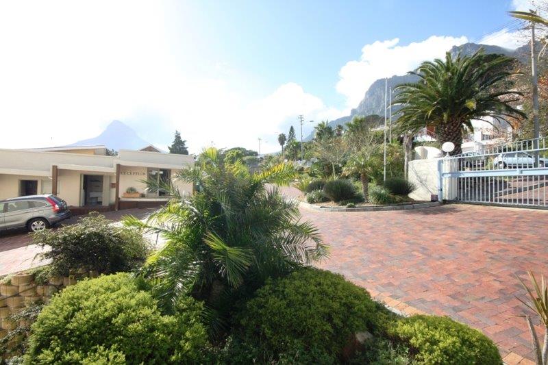 Photo 12 of Camps Bay Retreat accommodation in Camps Bay, Cape Town with 2 bedrooms and 2 bathrooms