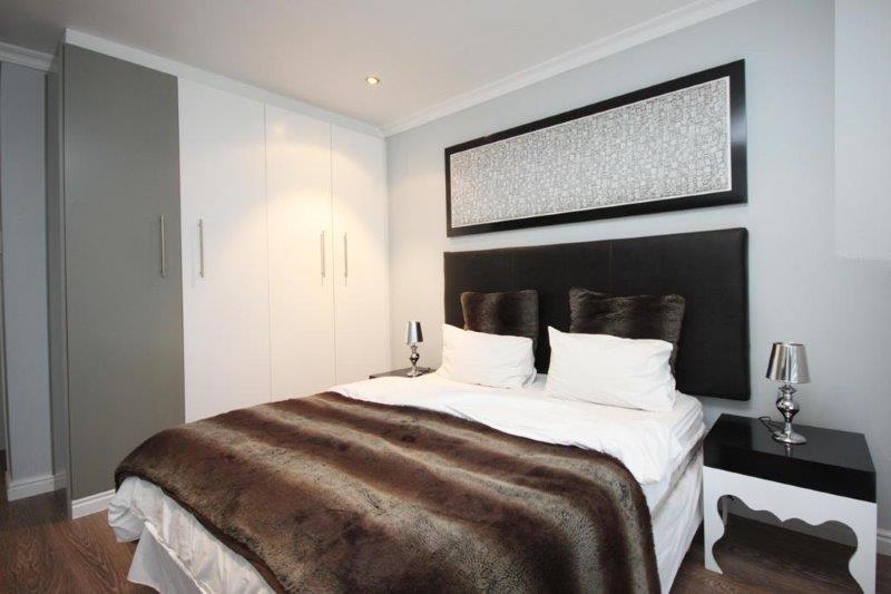 Photo 6 of Camps Bay Retreat accommodation in Camps Bay, Cape Town with 2 bedrooms and 2 bathrooms