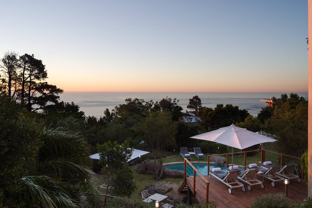 Photo 14 of Camps Bay Retreat Villa accommodation in Camps Bay, Cape Town with 10 bedrooms and 10 bathrooms