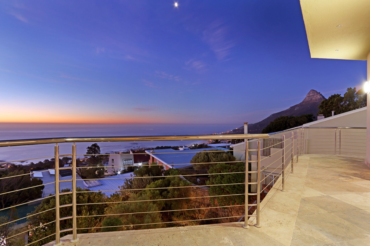 Photo 3 of Camps Bay Retreat Villa accommodation in Camps Bay, Cape Town with 10 bedrooms and 10 bathrooms