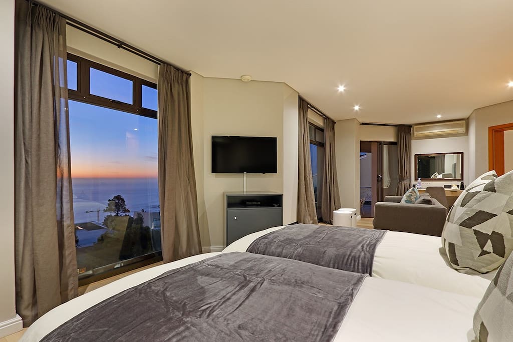 Photo 10 of Camps Bay Retreat Villa accommodation in Camps Bay, Cape Town with 10 bedrooms and 10 bathrooms