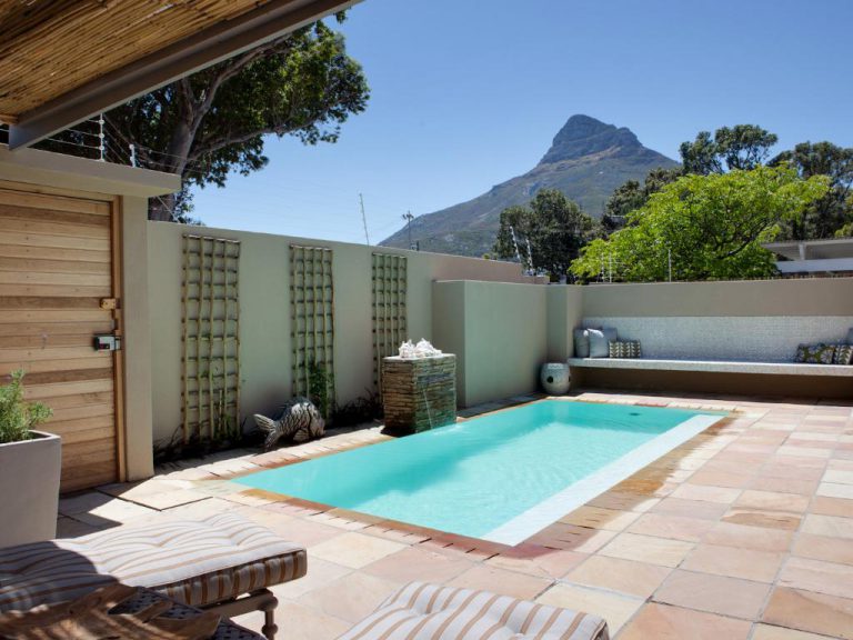 Photo 1 of Camps Bay Sea Breeze accommodation in Camps Bay, Cape Town with 3 bedrooms and 3 bathrooms