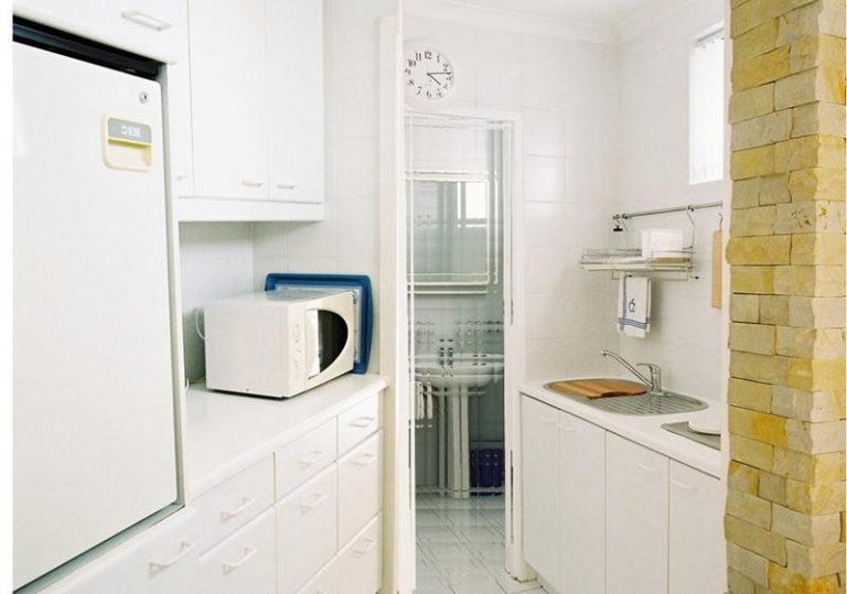 Photo 4 of Camps Bay Upper Sunset Apartment accommodation in Camps Bay, Cape Town with 1 bedrooms and 1 bathrooms