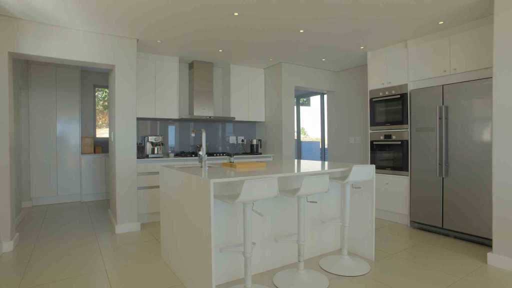 Photo 5 of Camps Bay Upper Tree Villa accommodation in Camps Bay, Cape Town with 5 bedrooms and 5 bathrooms