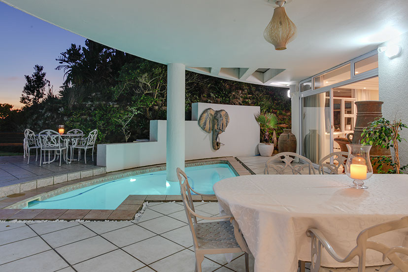 Photo 8 of Cap De Afrique accommodation in Clifton, Cape Town with 4 bedrooms and 2.5 bathrooms