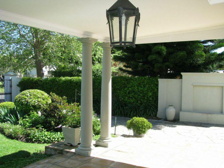 Photo 3 of Chennels Villa accommodation in Tokai, Cape Town with 4 bedrooms and 3 bathrooms