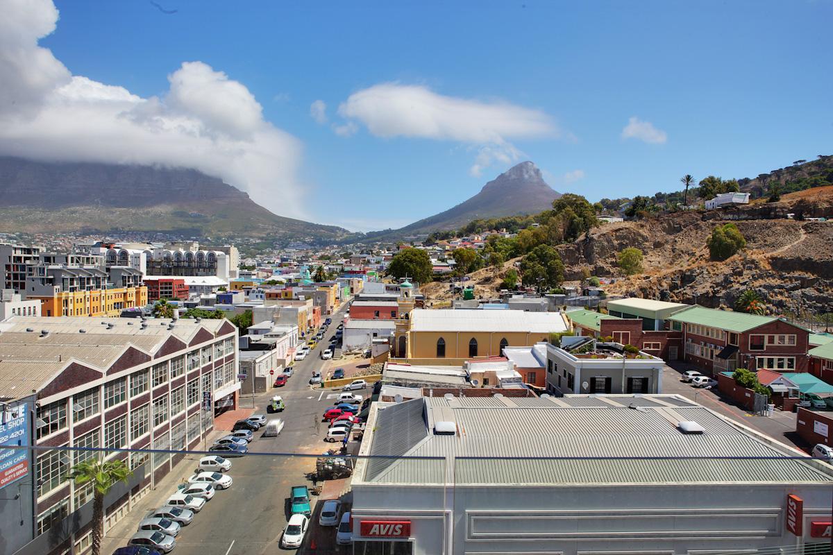Photo 1 of City Lights Apartment accommodation in De Waterkant, Cape Town with 1 bedrooms and 1 bathrooms