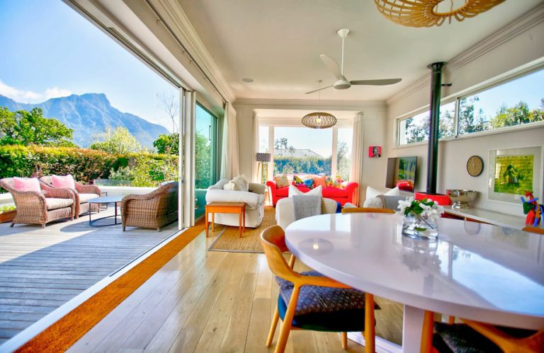 Photo 24 of Claremont Sidmouth Villa accommodation in Claremont, Cape Town with 5 bedrooms and 5 bathrooms