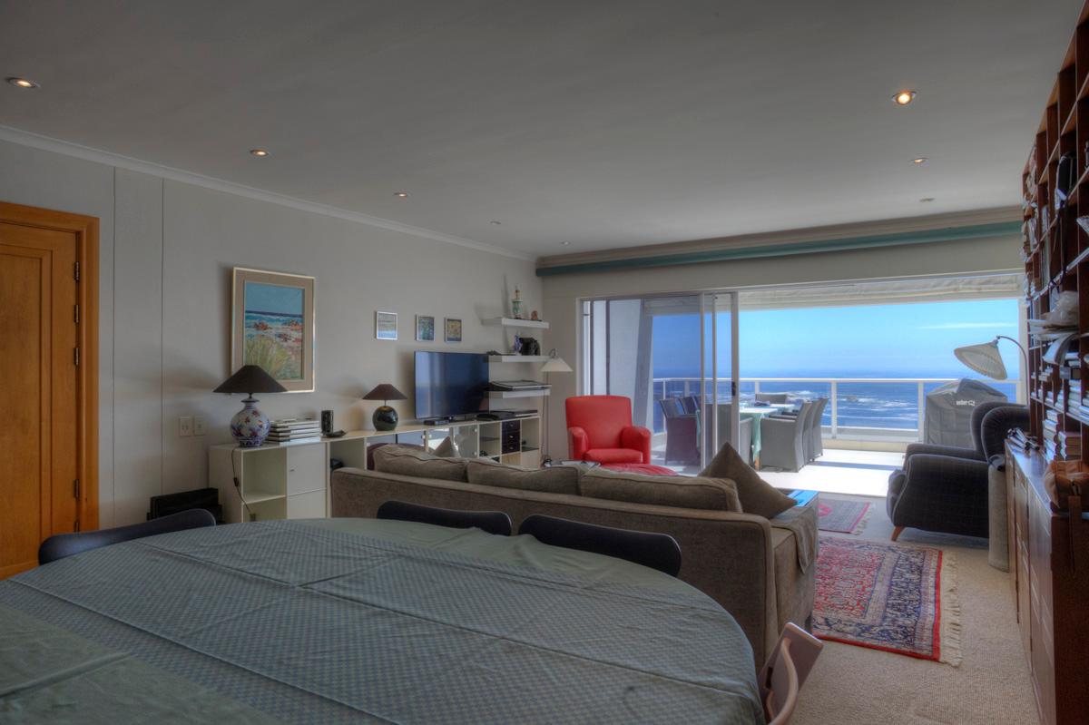 Photo 13 of Clifton Breakers accommodation in Clifton, Cape Town with 2 bedrooms and 2 bathrooms