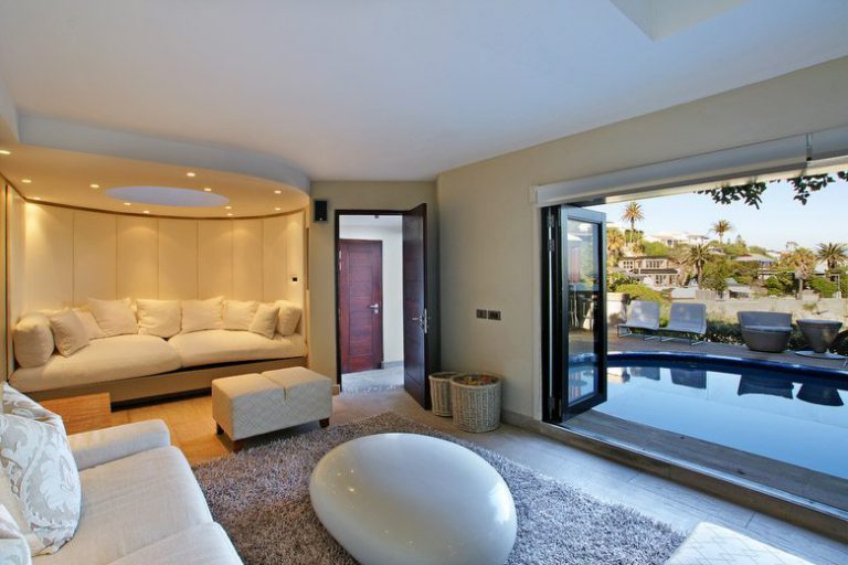 Photo 13 of Clifton Bungalow accommodation in Clifton, Cape Town with 5 bedrooms and 4.5 bathrooms