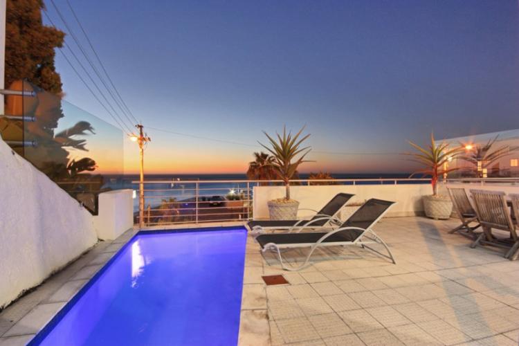 Photo 3 of Clifton Edge accommodation in Clifton, Cape Town with 3 bedrooms and 2 bathrooms