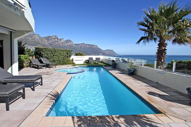 Photo 10 of Clifton Nautica accommodation in Clifton, Cape Town with 3 bedrooms and 2.5 bathrooms